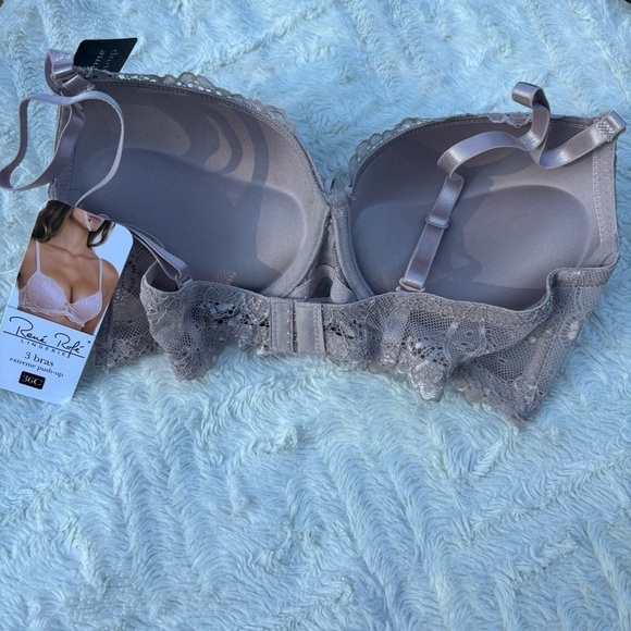 Rene Rofe Set of 3 Lace Extreme Push Up Bras - Picture 3 of 16
